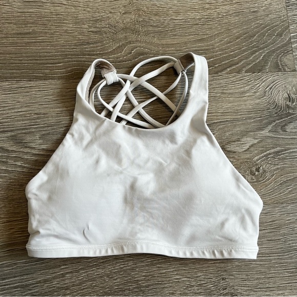 Lululemon Free to be - Wild High Neck, Light Support A/B Cups, White - Picture 1 of 11